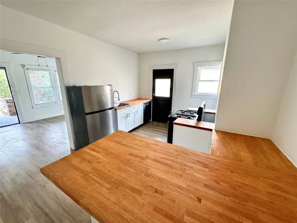 7 Hunt ST, Houston, TX 77003