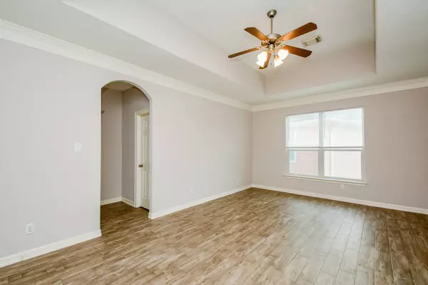 10347 Panther Point DR, Houston, TX 77099