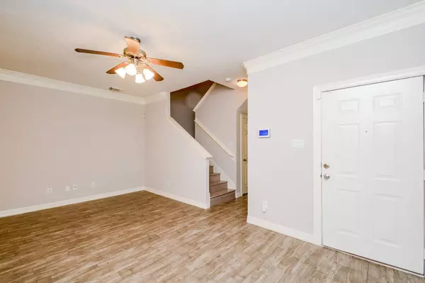 10347 Panther Point DR, Houston, TX 77099