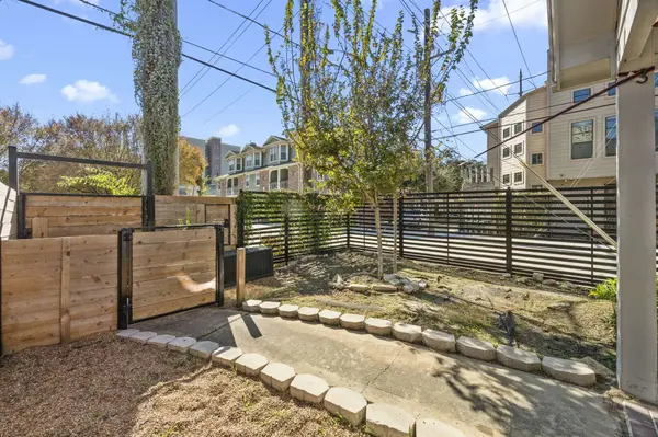 1324 Cleveland ST, Houston, TX 77019