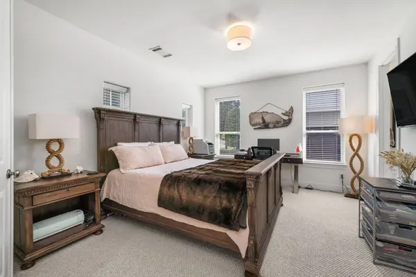 816 Ennis ST, Houston, TX 77003