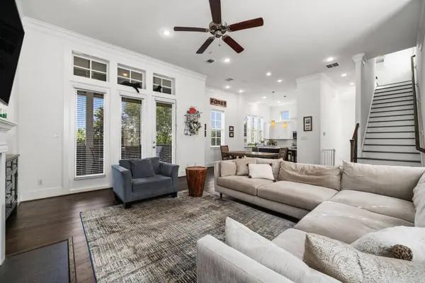 816 Ennis ST, Houston, TX 77003