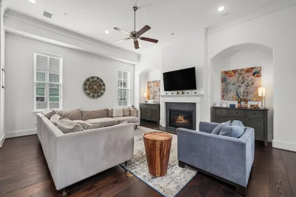 816 Ennis ST, Houston, TX 77003