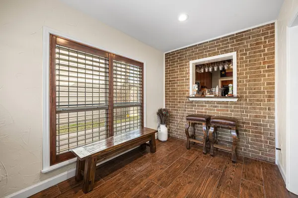 202 E 7th ST, Houston, TX 77007