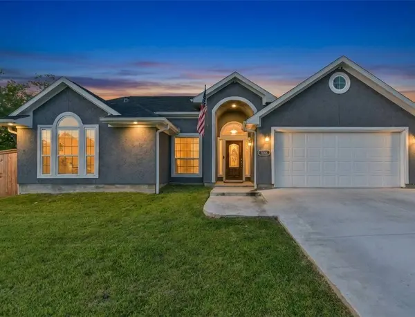 1003 Union Valley DR, Pearland, TX 77581
