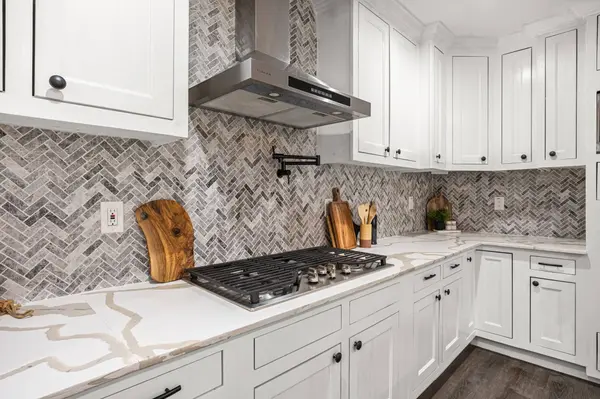 1405 Walton ST, Houston, TX 77009