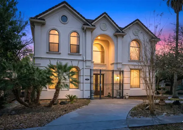 4039 Browning ST, West University Place, TX 77005