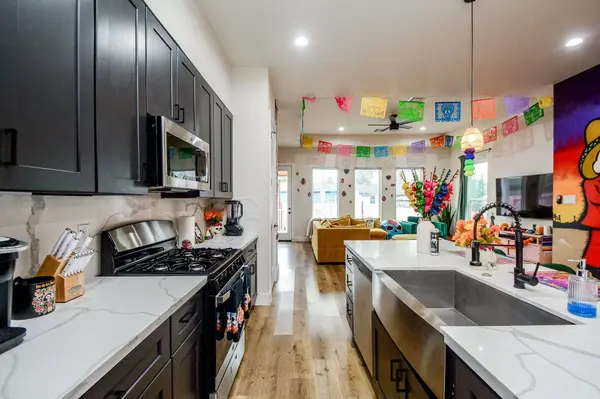 1504 Evelyn ST, Houston, TX 77009