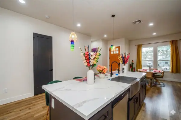 1504 Evelyn ST, Houston, TX 77009