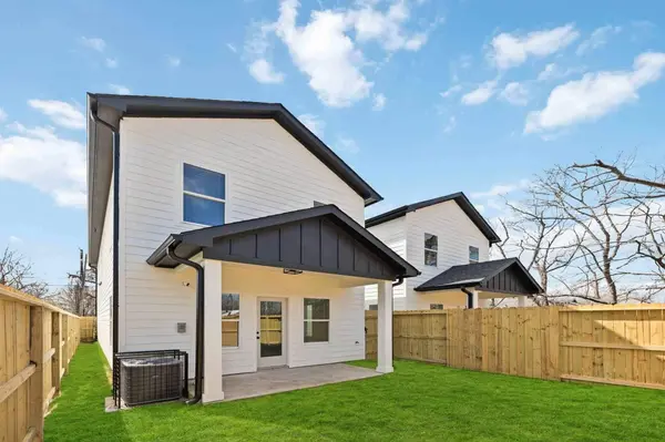 926 Granville DR, Houston, TX 77091