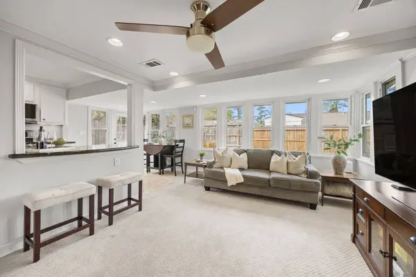 1014 Lamonte LN, Houston, TX 77018