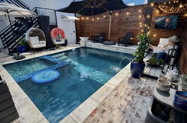 805 Cordell ST, Houston, TX 77009