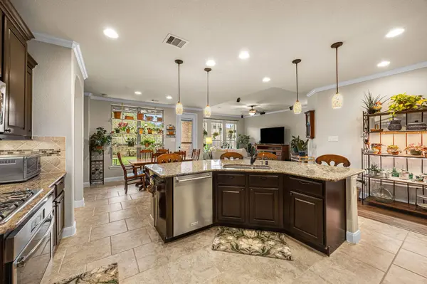 13219 Edison Trace LN, Tomball, TX 77377