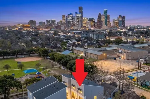 903 Quitman ST #B, Houston, TX 77009