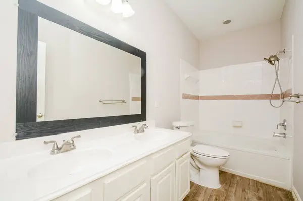 10347 Panther Point DR, Houston, TX 77099