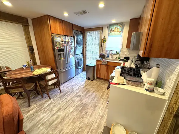 129 Garrotsville ST, Houston, TX 77022