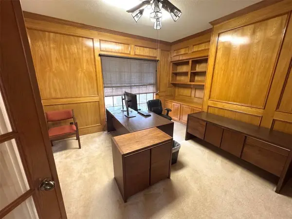 4215 Valley Glade DR, Houston, TX 77345