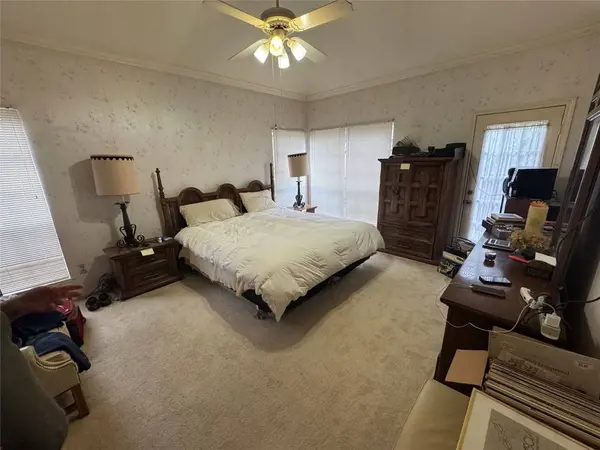 4215 Valley Glade DR, Houston, TX 77345