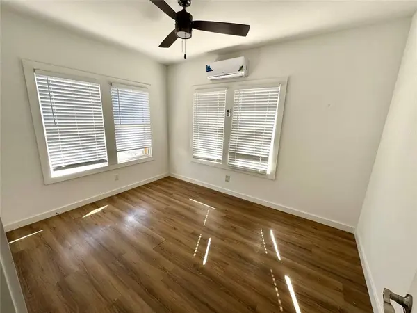 7 Hunt ST, Houston, TX 77003