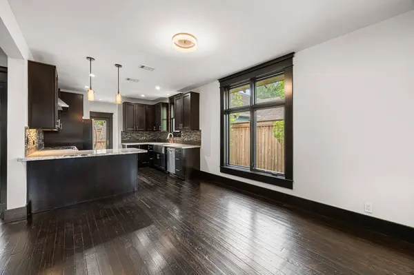 1115 Adele ST, Houston, TX 77009