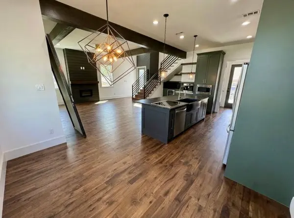 505 E 40th ST, Houston, TX 77022