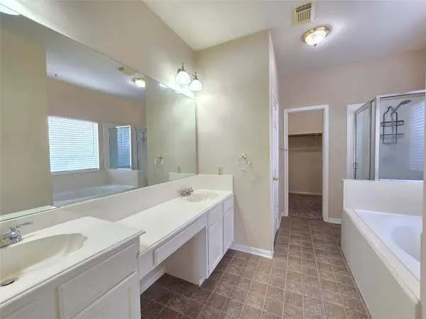 7910 Millers WAY, Houston, TX 77095