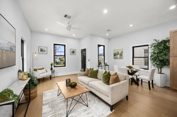 122 E 31st 1/2 ST, Houston, TX 77018