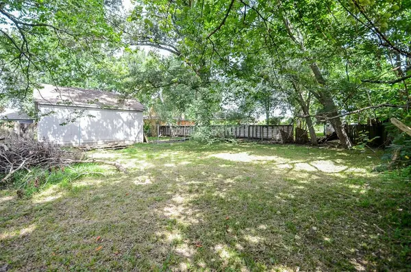 8511 Findlay ST, Houston, TX 77017