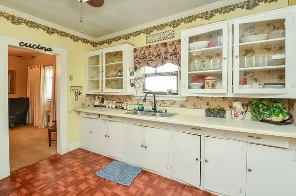 8511 Findlay ST, Houston, TX 77017