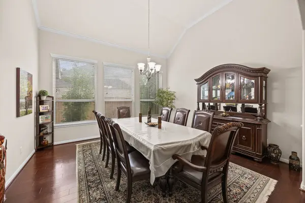 987 Astoria LN, League City, TX 77573
