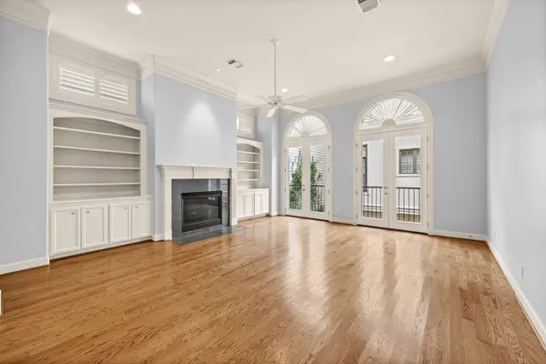 119 Dennis ST, Houston, TX 77006