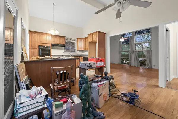 7511 Dearborn ST, Houston, TX 77055