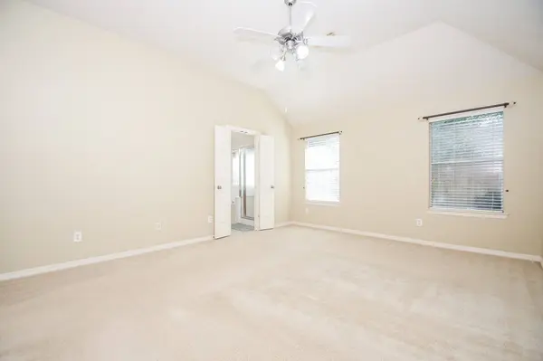 6207 Lake Chase CT, Katy, TX 77493