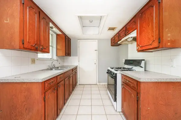 4426 Sandydale LN, Houston, TX 77039