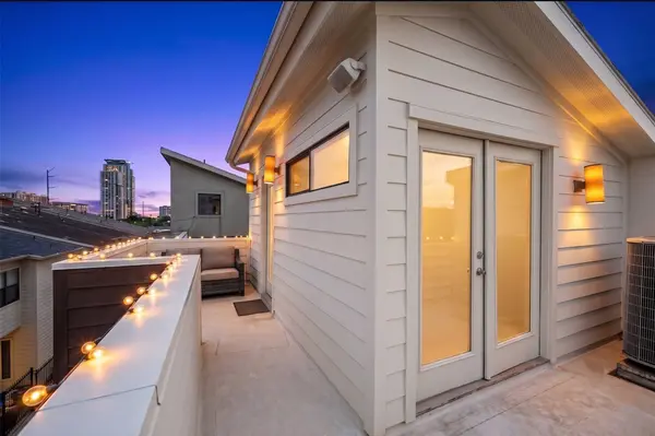 4129 Dickson ST, Houston, TX 77007