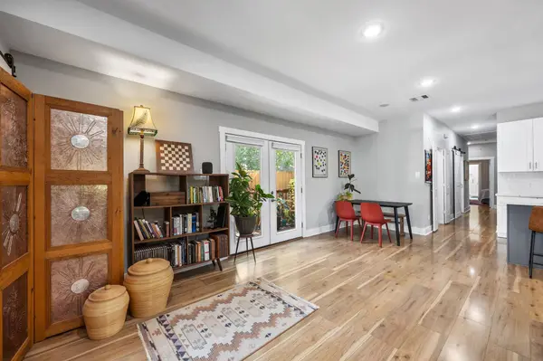1710 Mckee ST, Houston, TX 77009