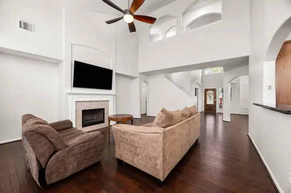 927 Spring Source PL, Spring, TX 77373