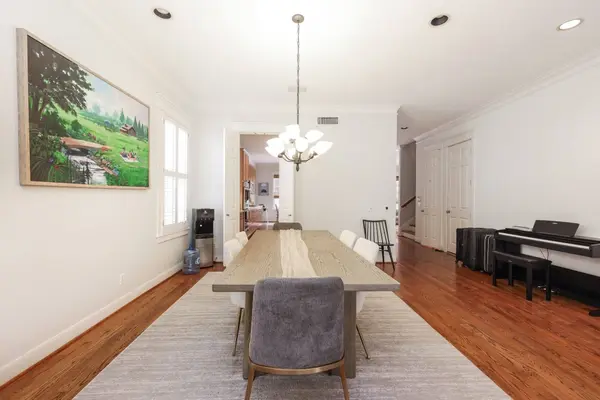 4002 Arnold ST, West University Place, TX 77005