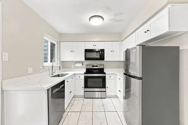 1714 Good Day DR, Missouri City, TX 77459