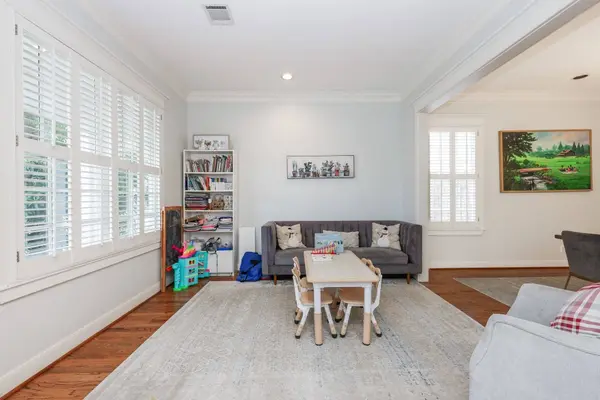 4002 Arnold ST, West University Place, TX 77005