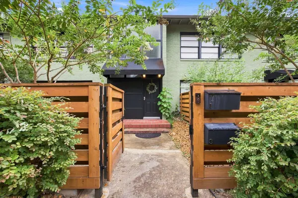 1703 Albans RD, Houston, TX 77005