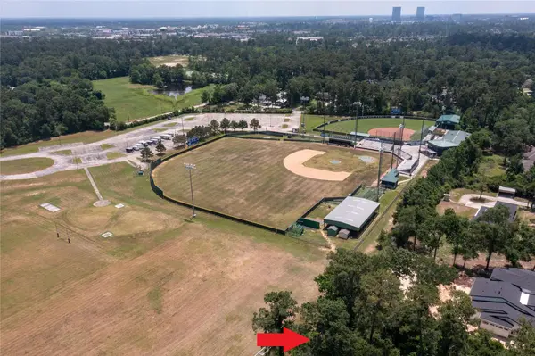 0 E Loop RD, Conroe, TX 77384