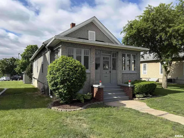 844 WALNUT RD, La Salle, IL 61354