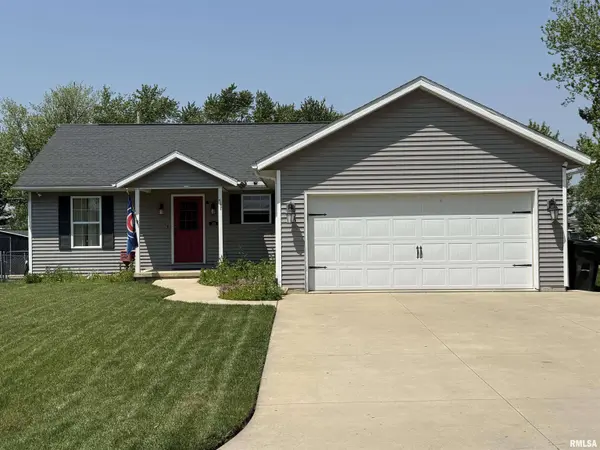 105 BRYANT ST, Morton, IL 61550