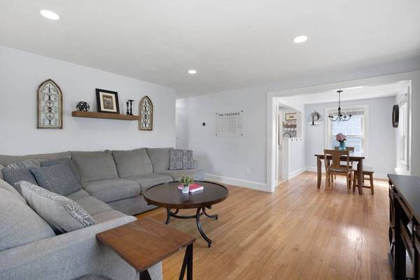 11 N Broadway, Haverhill, MA 01832