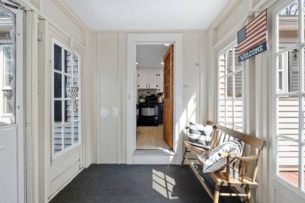 11 N Broadway, Haverhill, MA 01832