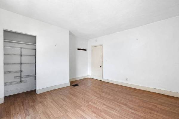 8 Fountain Ave, Somerville, MA 02145