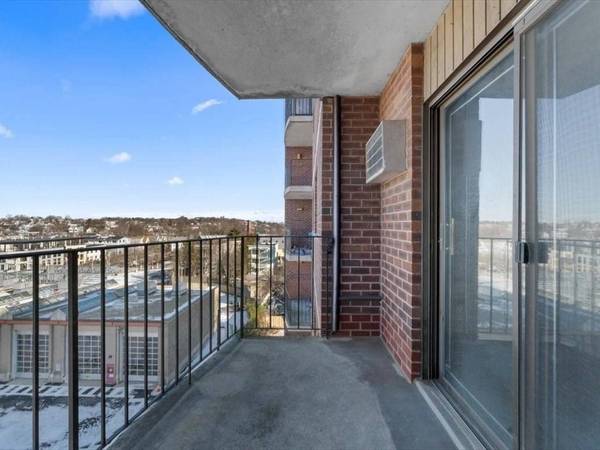 2353 Massachusetts Ave #73, Cambridge, MA 02140