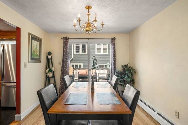 42 Rockland Ave, Arlington, MA 02474