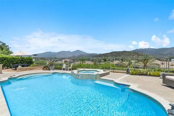 28 Thorn Oak, Rancho Santa Margarita, CA 92679